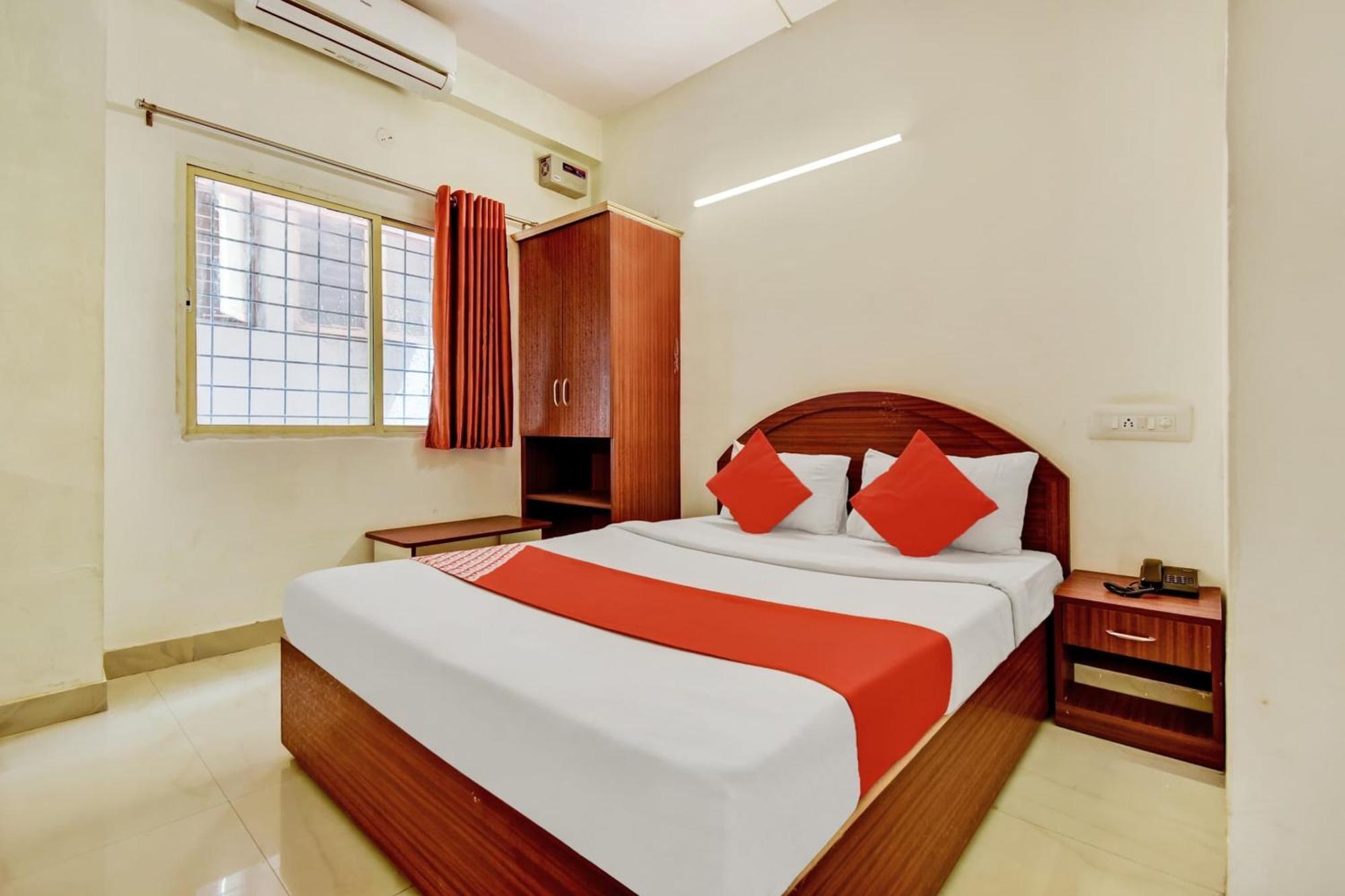 Hotel O K N Residency Yelahanka Екстер'єр фото